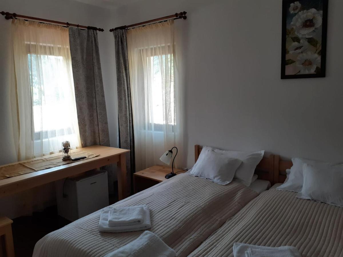 Apuseni Holidays Rachitele Esterno foto